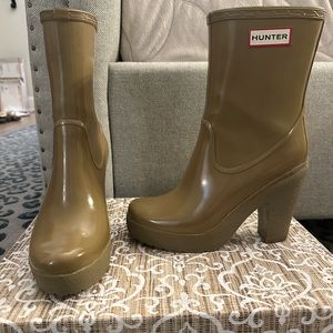 HUNTER BOOTS Arine, Very Rare!  Heeled US Size 7 Female